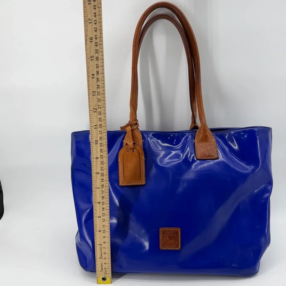 Dooney & Bourke Tote Bag Womens Medium Blue Patent Leather Tan Trim Shoulder Bag